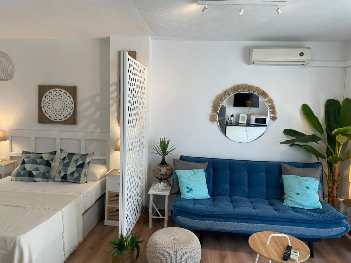 Fuengirola Apartment Carvajal Front Line Primera Linea Exterior photo